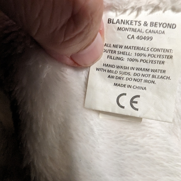 3/$30 Blanket and Beyond Lovey. Security toy/blanket - Picture 5 of 6